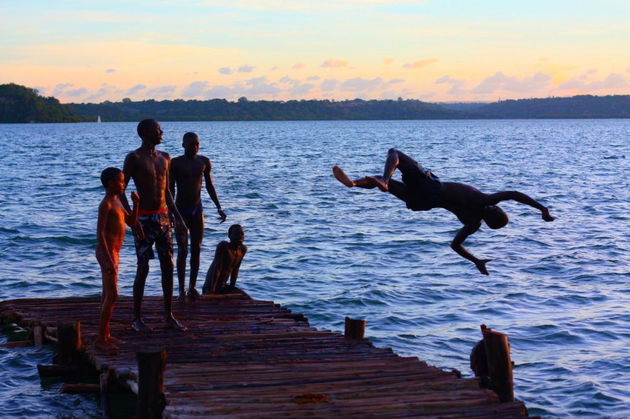 Distant Relatives Ecolodge & Backpackers Kilifi Kültér fotó
